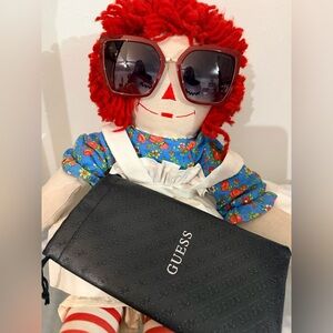 Guess Women’s Red Sunglasses with Gold Accent Arms and Logo Pouch